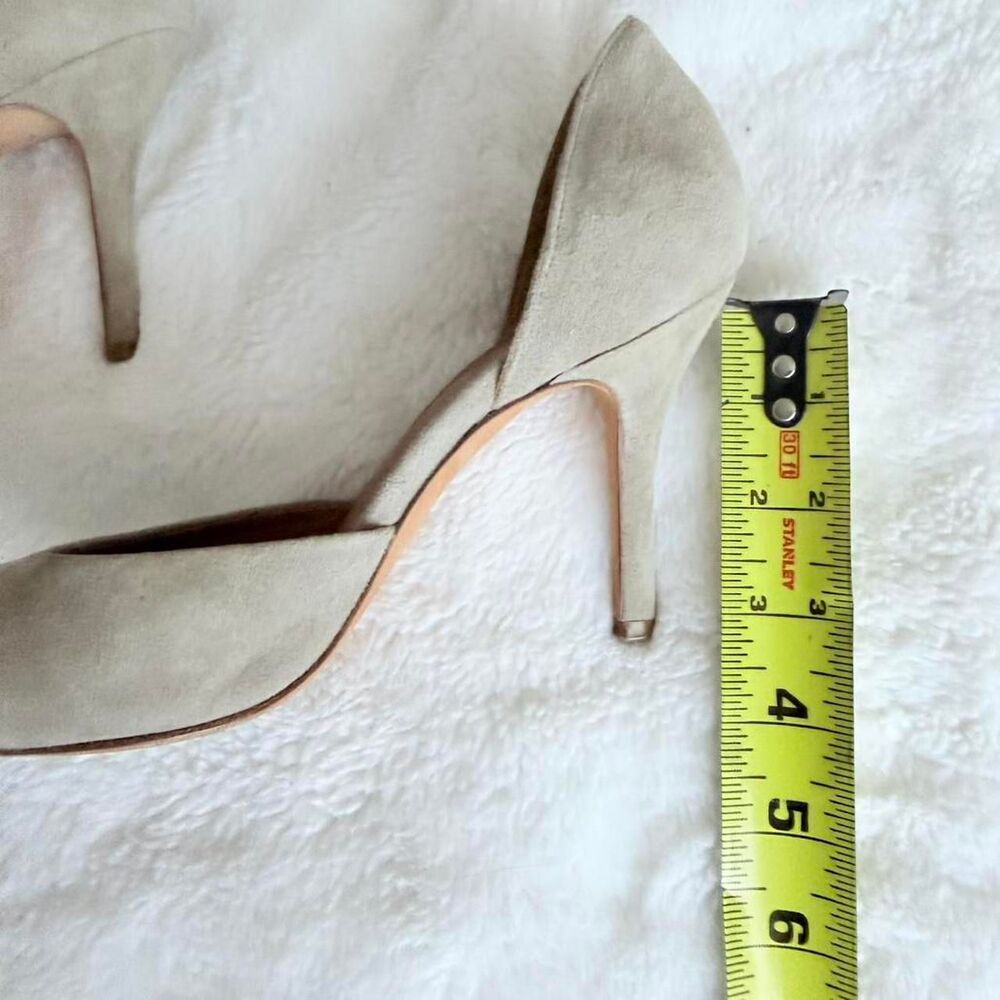 Vince Vince grey suede pumps 6.5 - Picture 8 of 8